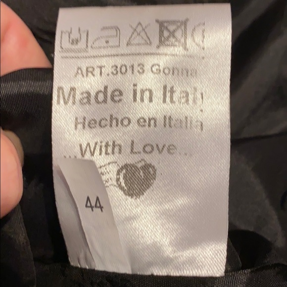 Tenax Italian mini skirt - Picture 3 of 3